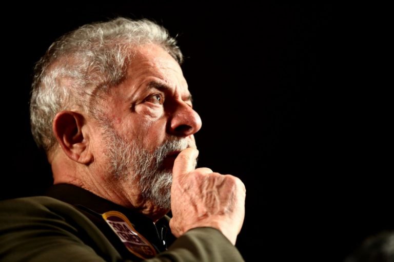 Oposição pede impeachment de Lula após TCU bloquear verba: “Pedalada”